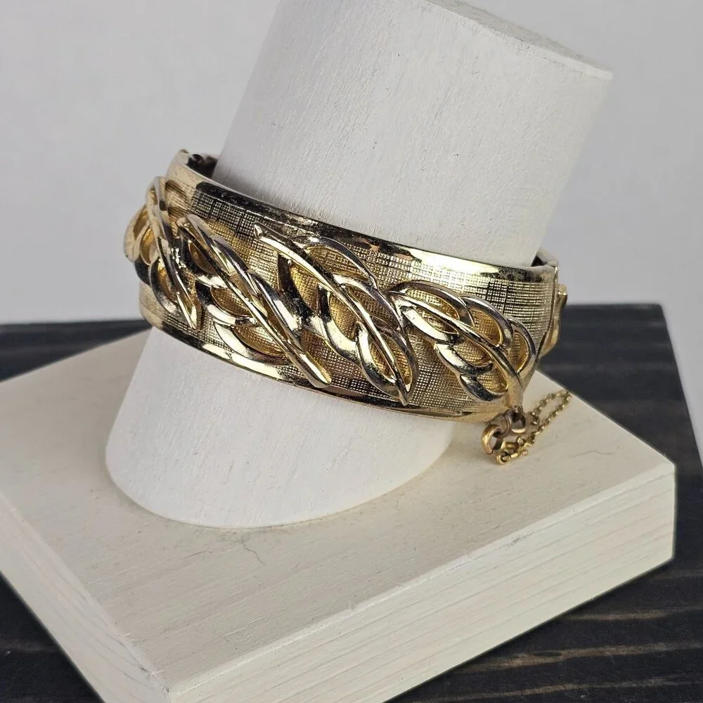 Vintage 70's Whiting and Davis Gold & Silvertone Floral Leaf Fall Cuff Bracelet - Picture 1 of 5